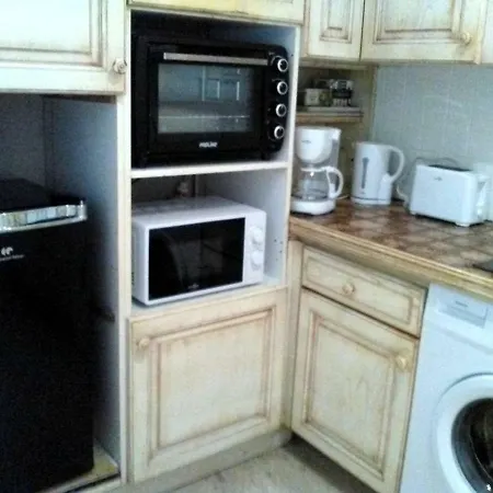 Apartment Lifestyle *