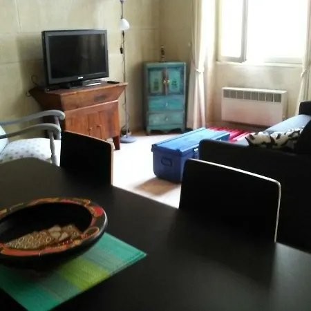 Apartment Lifestyle *